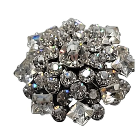 Sparkling Rhinestone Snowflake Brooch Vintage Layered 1940s Design Clear Stones - Picture 3 of 13